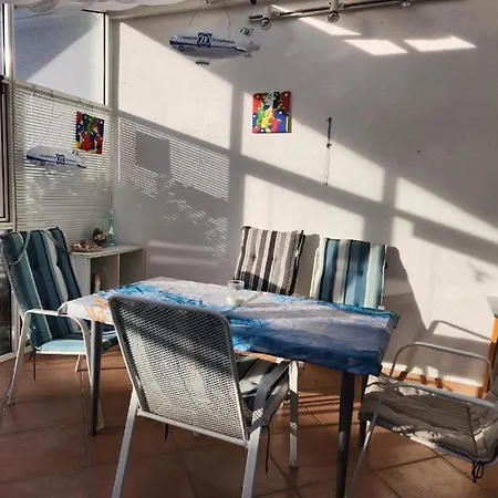 Sonnenschein 2r Mit Terrasse Und Garten * Friedrichshafen