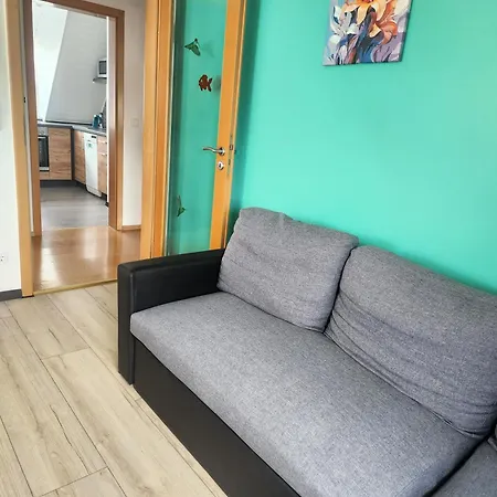 Sonnenschein 2r Mit Terrasse Und Garten 프리드리히스하펜