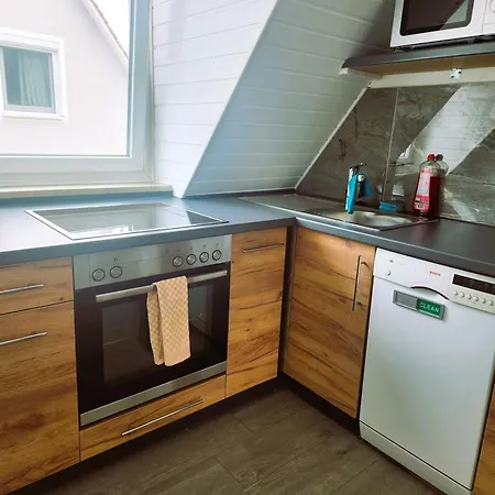 Apartment Sonnenschein 2r Mit Terrasse Und Garten Friedrichshafen